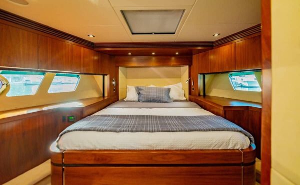 Savi II "6 Hour" Private Yacht Charter - Image 4