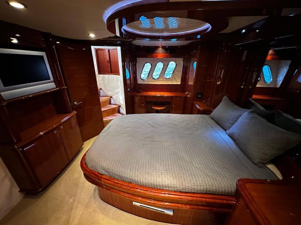 Sea Beast "4 Hour Private" Yacht Charter - Image 11